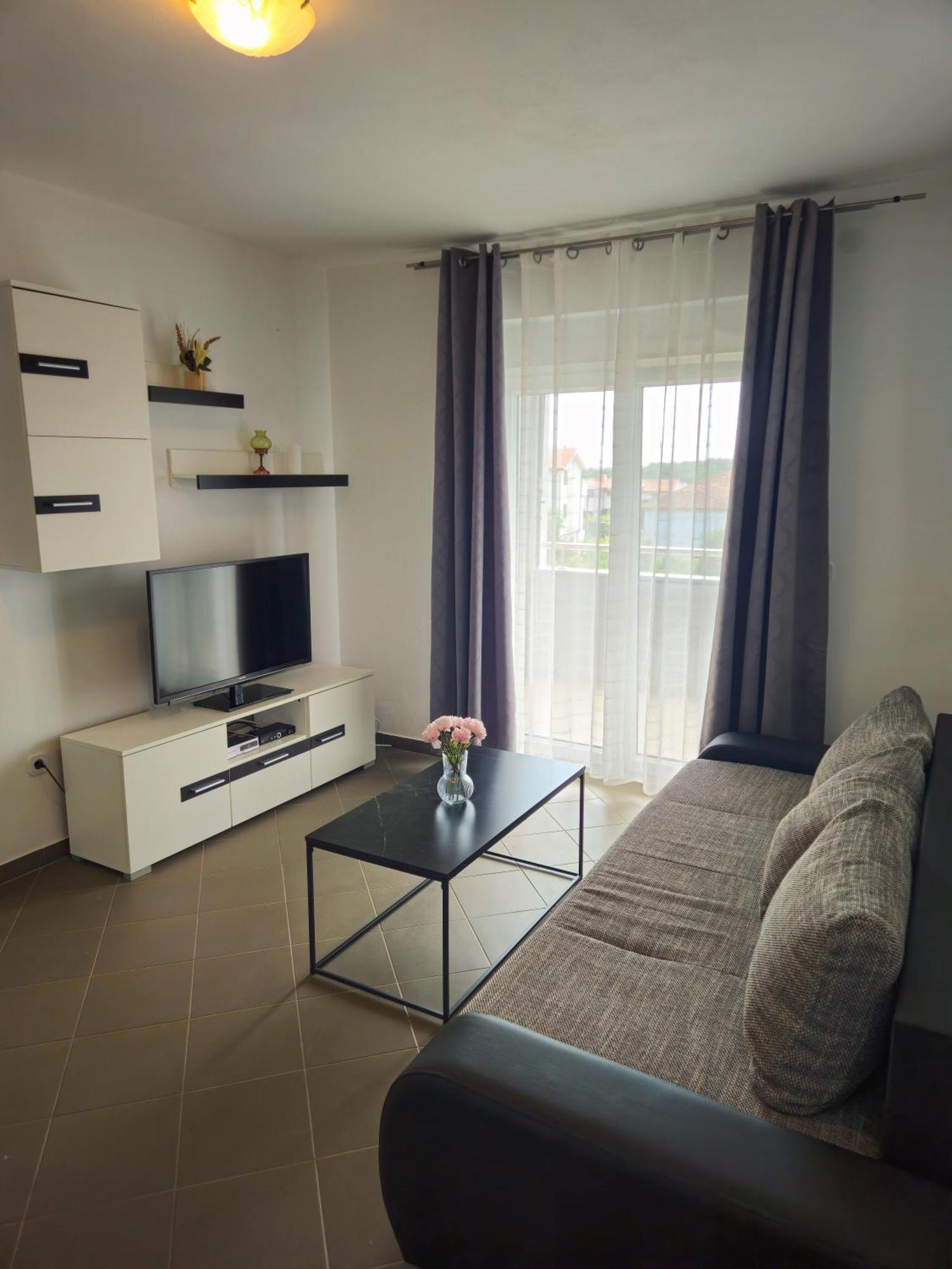 Apartment P&j *