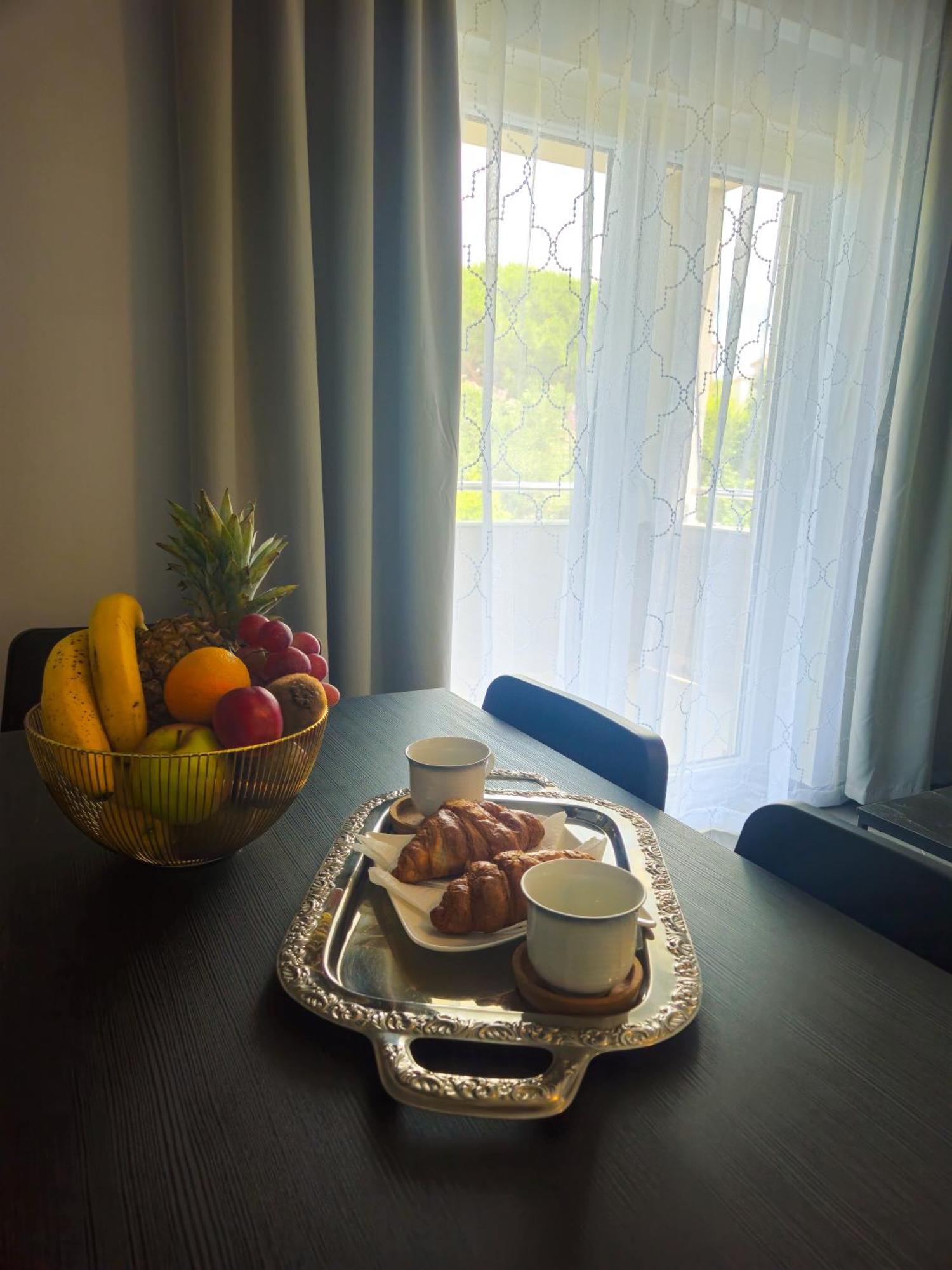P&j Apartment